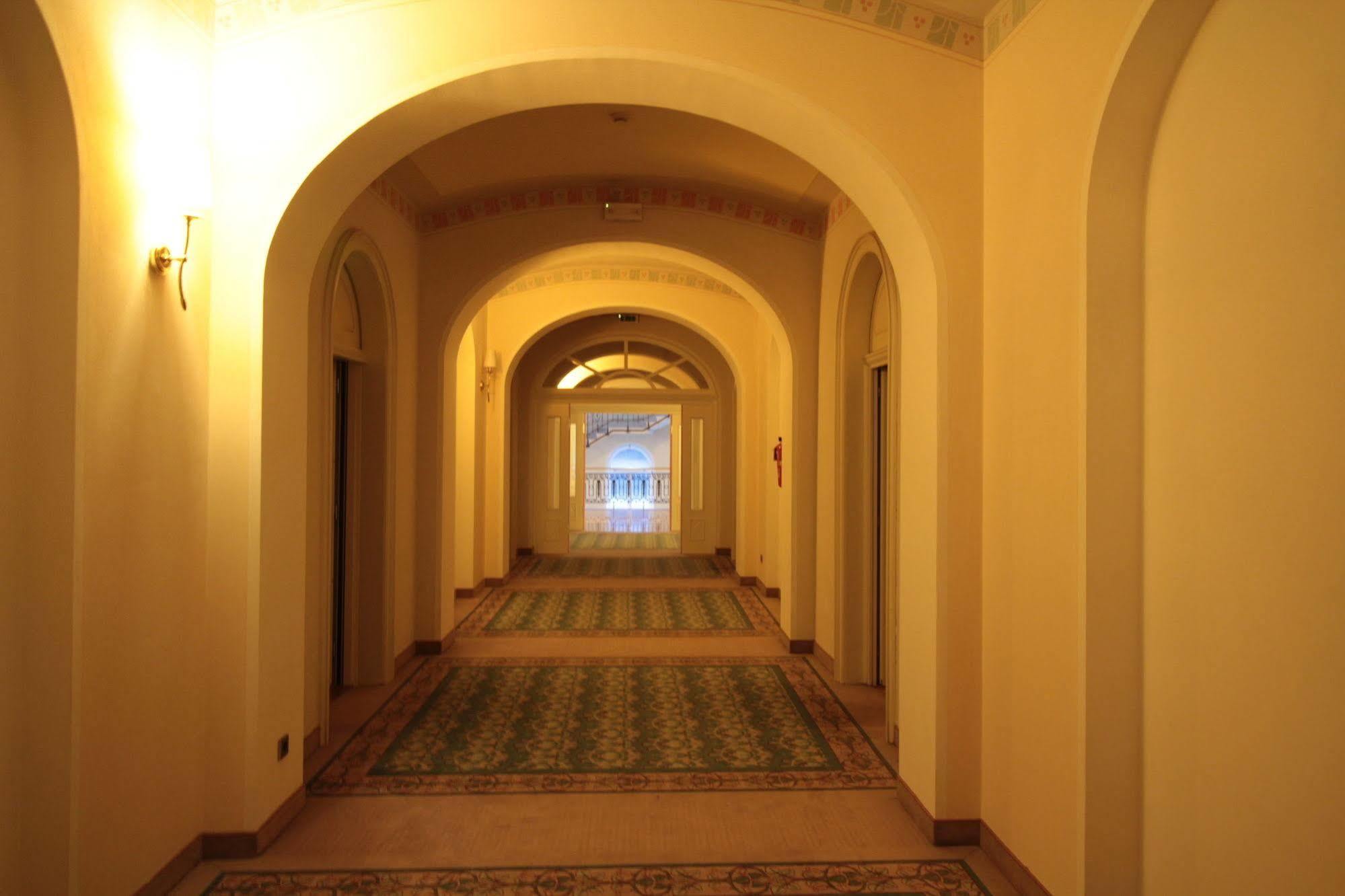Grand Hotel Imperial Levico Terme Exterior photo