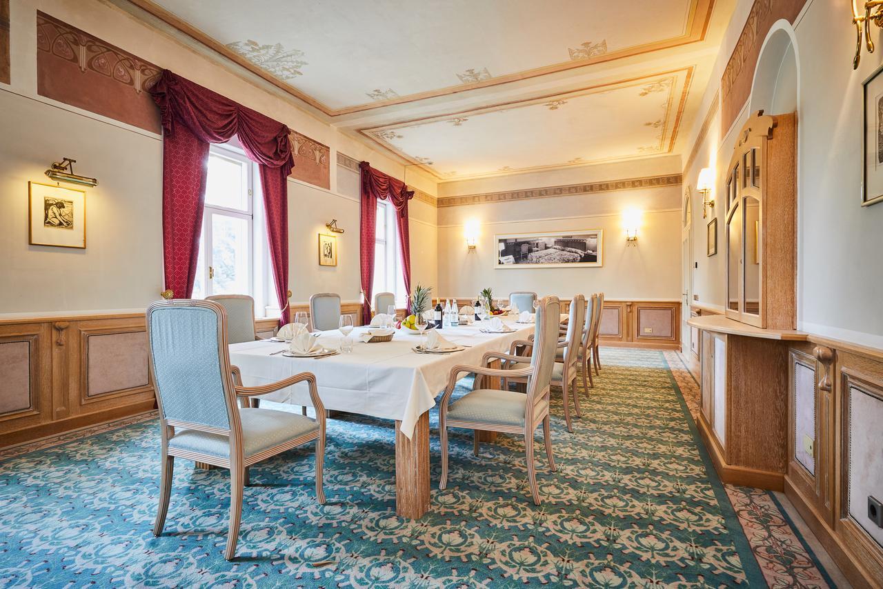 Grand Hotel Imperial Levico Terme Exterior photo